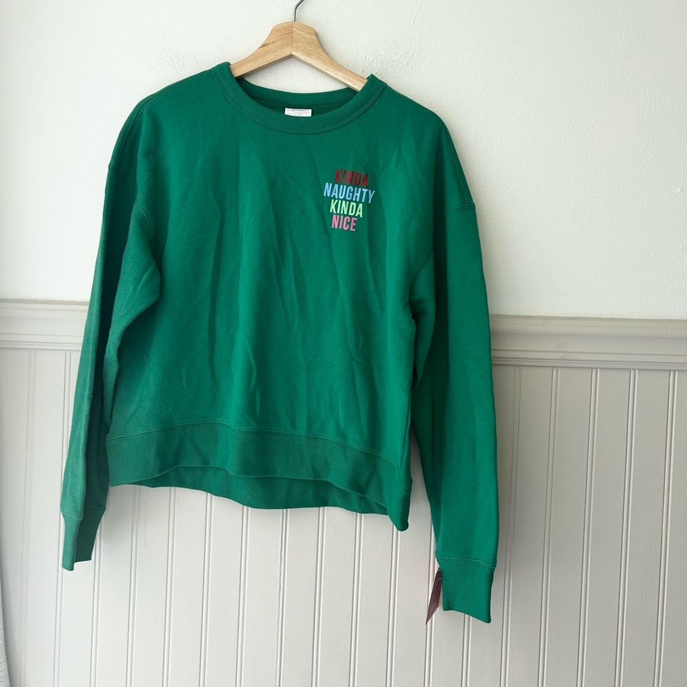 ⭐️ NEW Wondershop Target Women's Small Green Cropped Sweatshirt Christmas